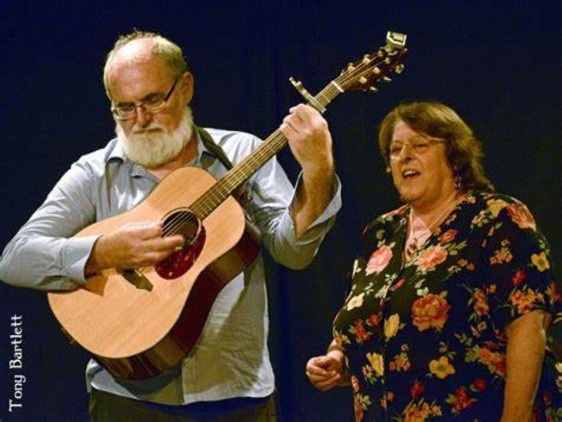 Bob & Gill Berry at Readifolk
