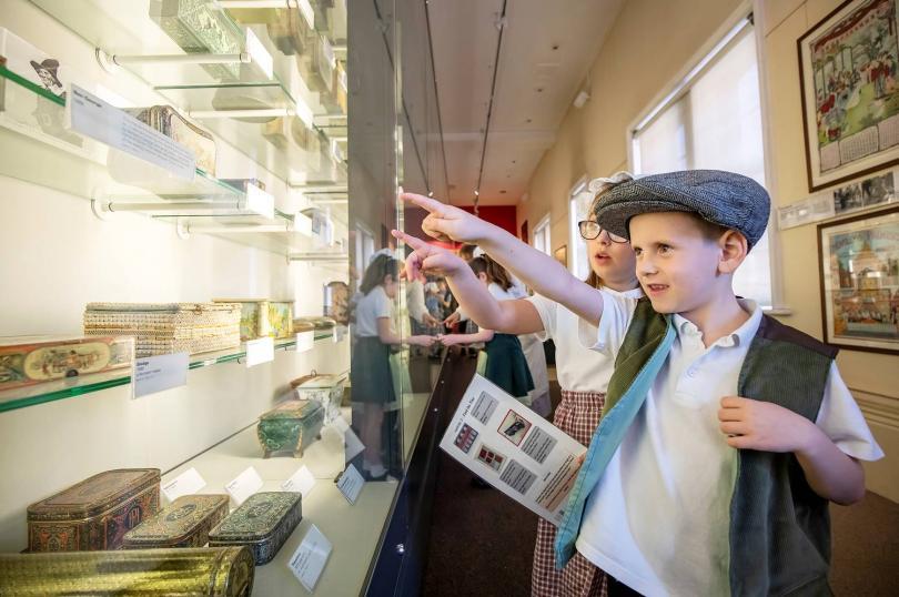 Children exploring Reading Museum