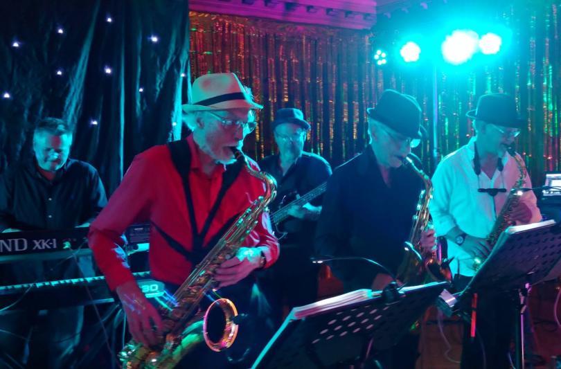 The Chain Gang performing at The Jazz Café, Reading.