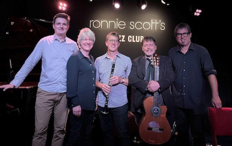 Jazz Samba at Ronnies