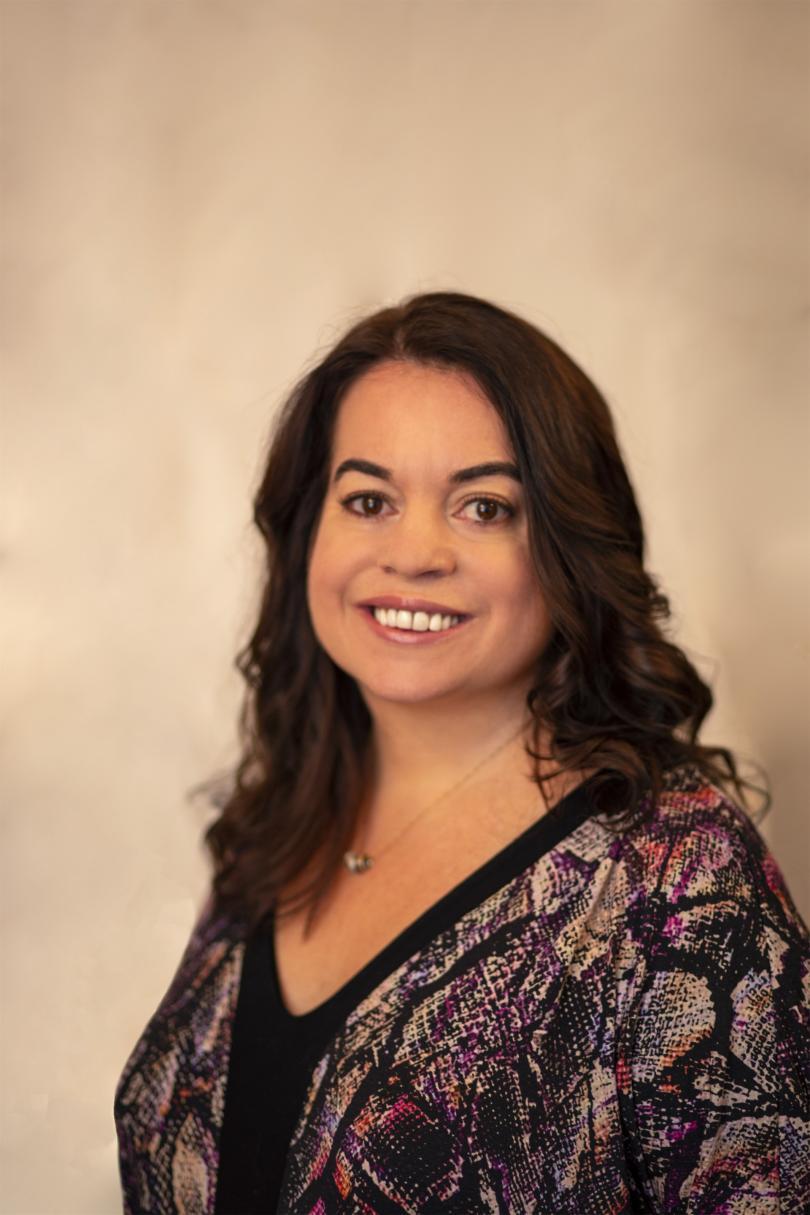 Author picture of Laura Shepherd-Robinson