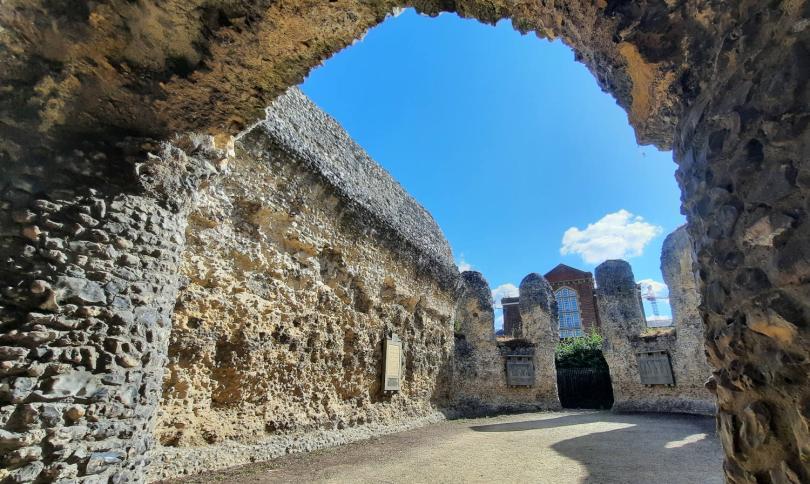 Reading Abbey Chapter House