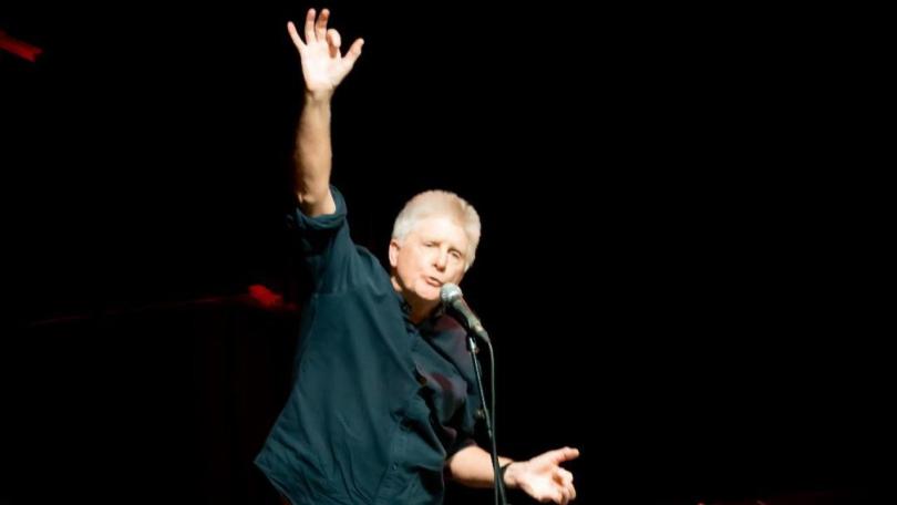 Poetry with Rob Barratt