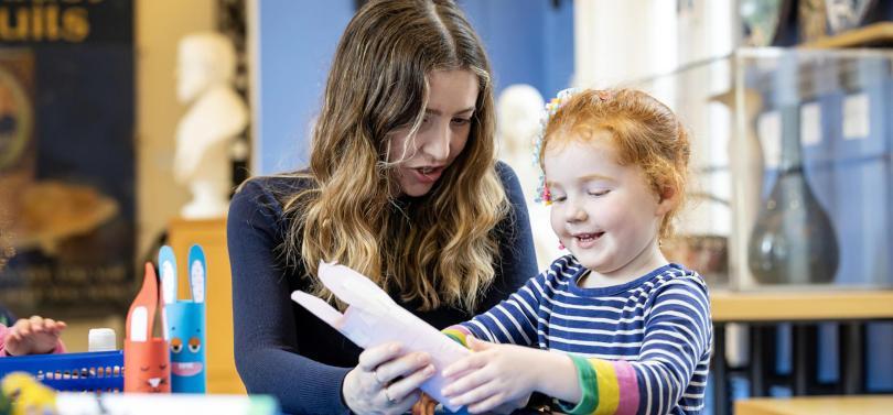 Science Experiments: Discover How Plants Grow 