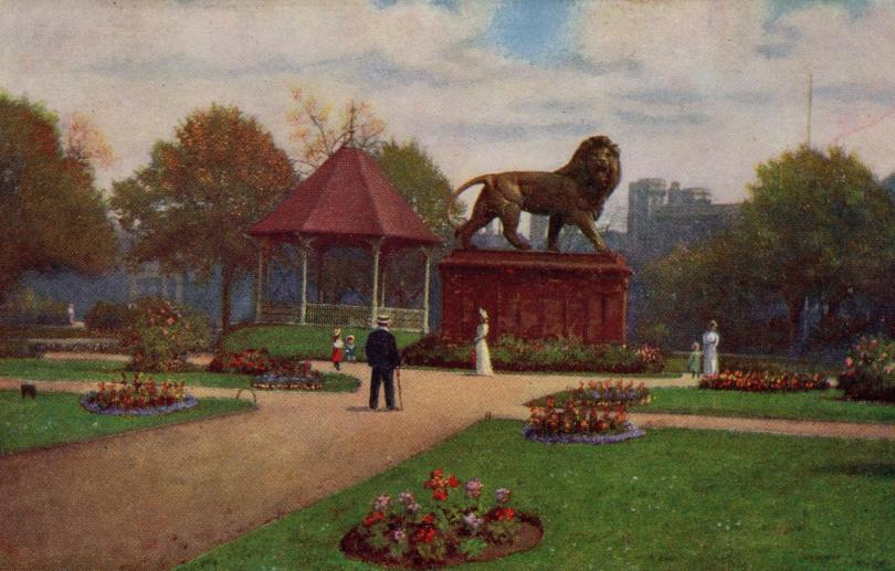 Forbury Gardens with the lion in 1908