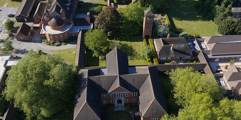 Aerial vie of University of Reading London Road campus