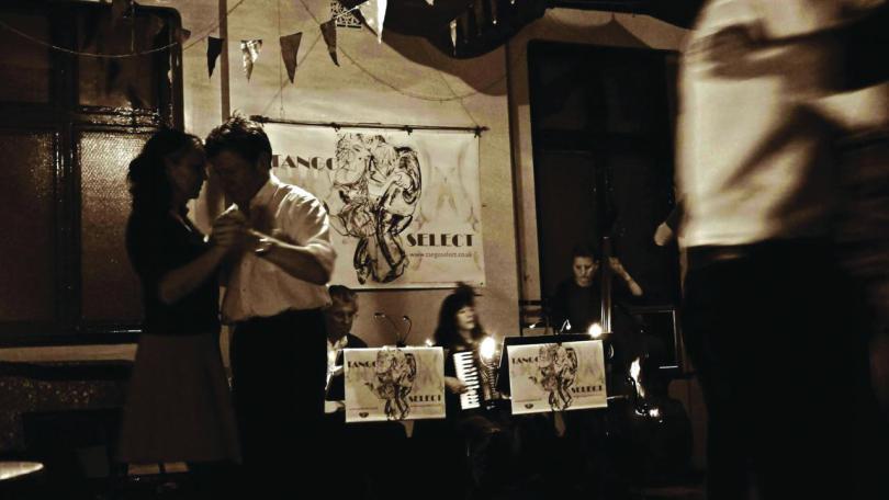 people dancing to Tango Select