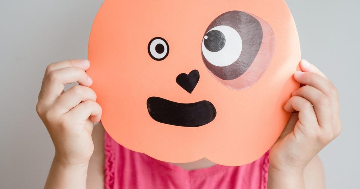 October Workshop: Mask Making
