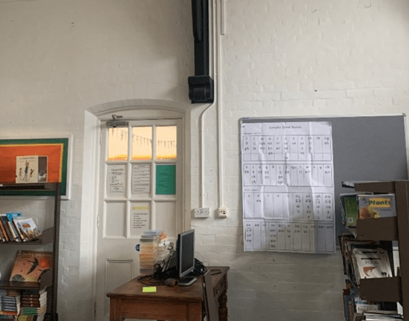 Help Friends of Redlands bring their school library up to scratch!