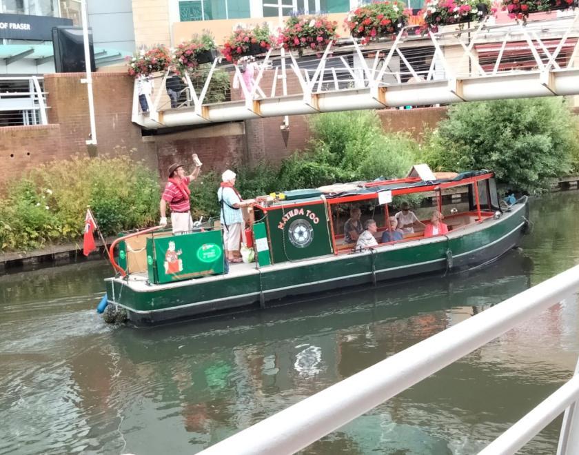 Boat trips on the Kennet and Avon Canal in Reading