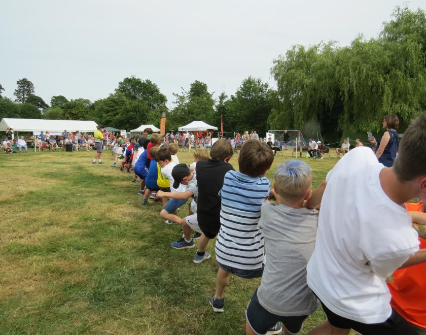 Tug of war at Hurst Show and Country Fayre
