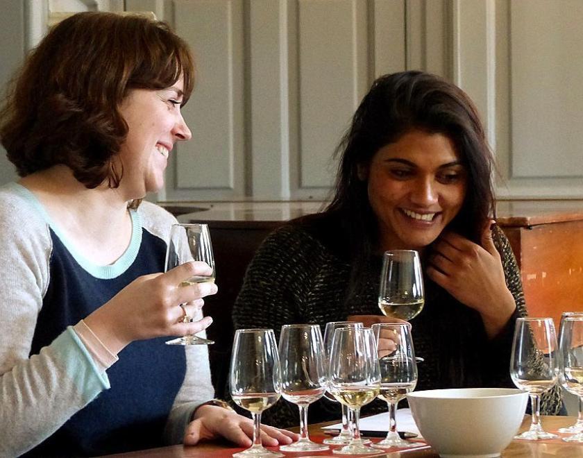 Learning about the common flavours in wine