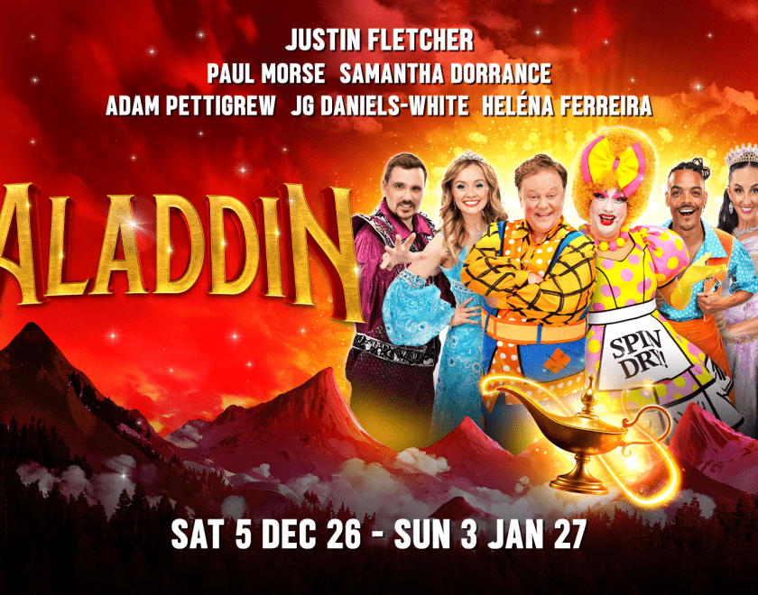 Aladdin cast with magic lamp
