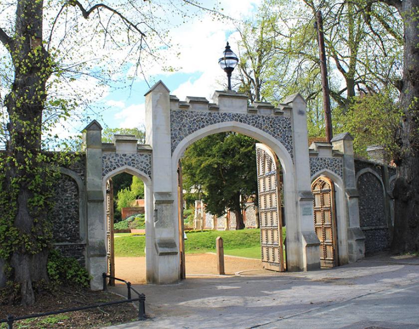 Caversham Court Gardens