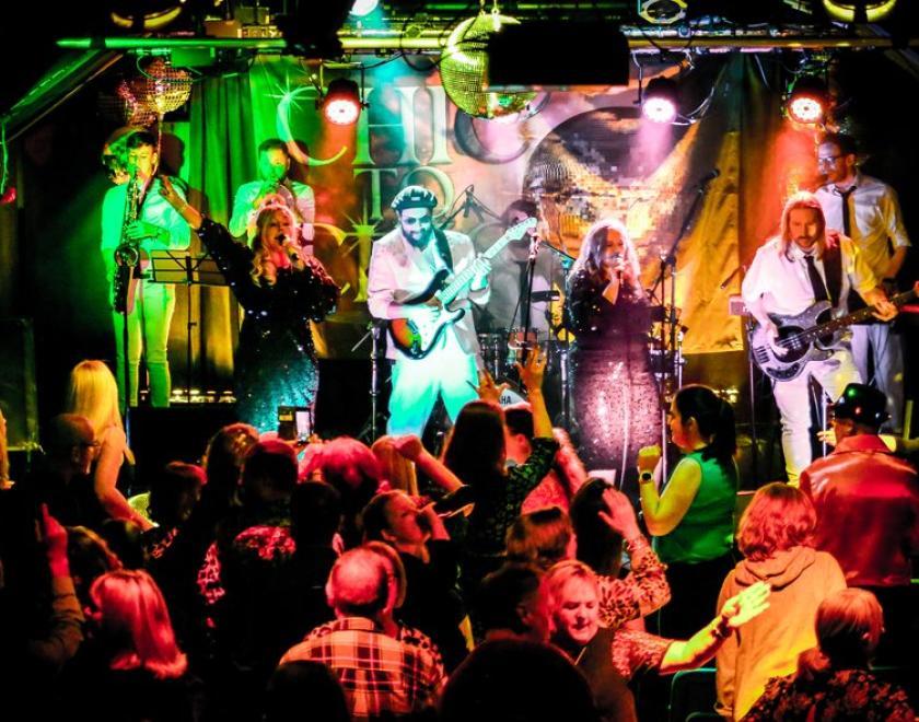 Chic To Chic - Chic Tribute