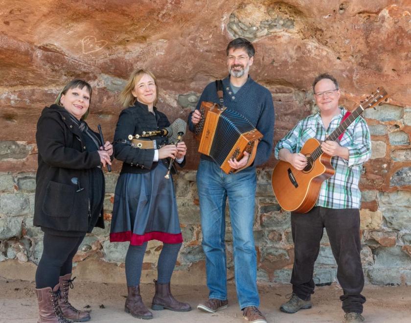 Cobblers Child at Readifolk