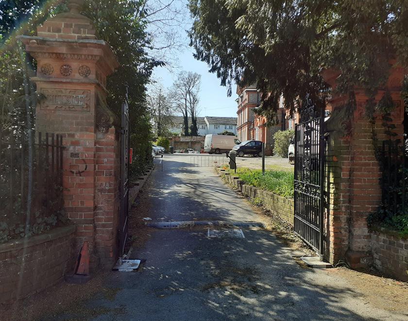  Hillside House, Allcroft Road.