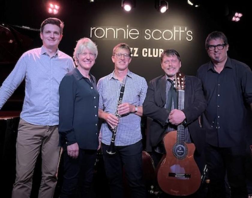 Jazz Samba at Ronnies