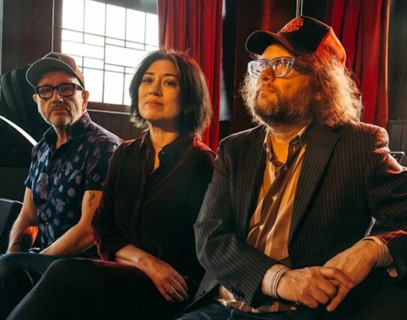 Miki Berenyi Trio - two men and a woman sitting in a bar