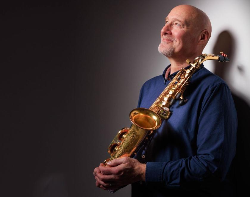 Simon Bates, Saxophonist