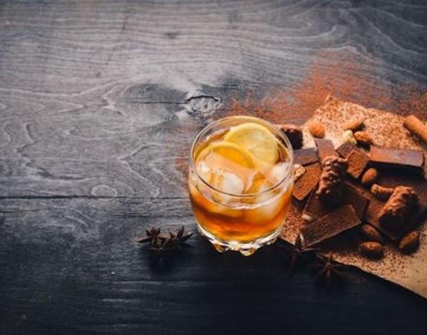 Discover pairing of whiskey with chocolate 
