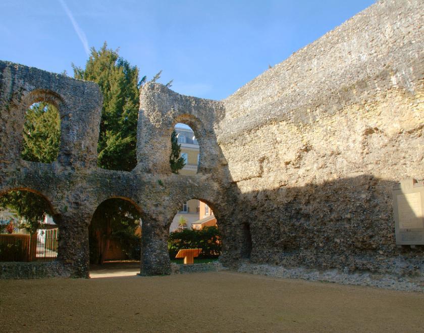 Reading Abbey Chapter House